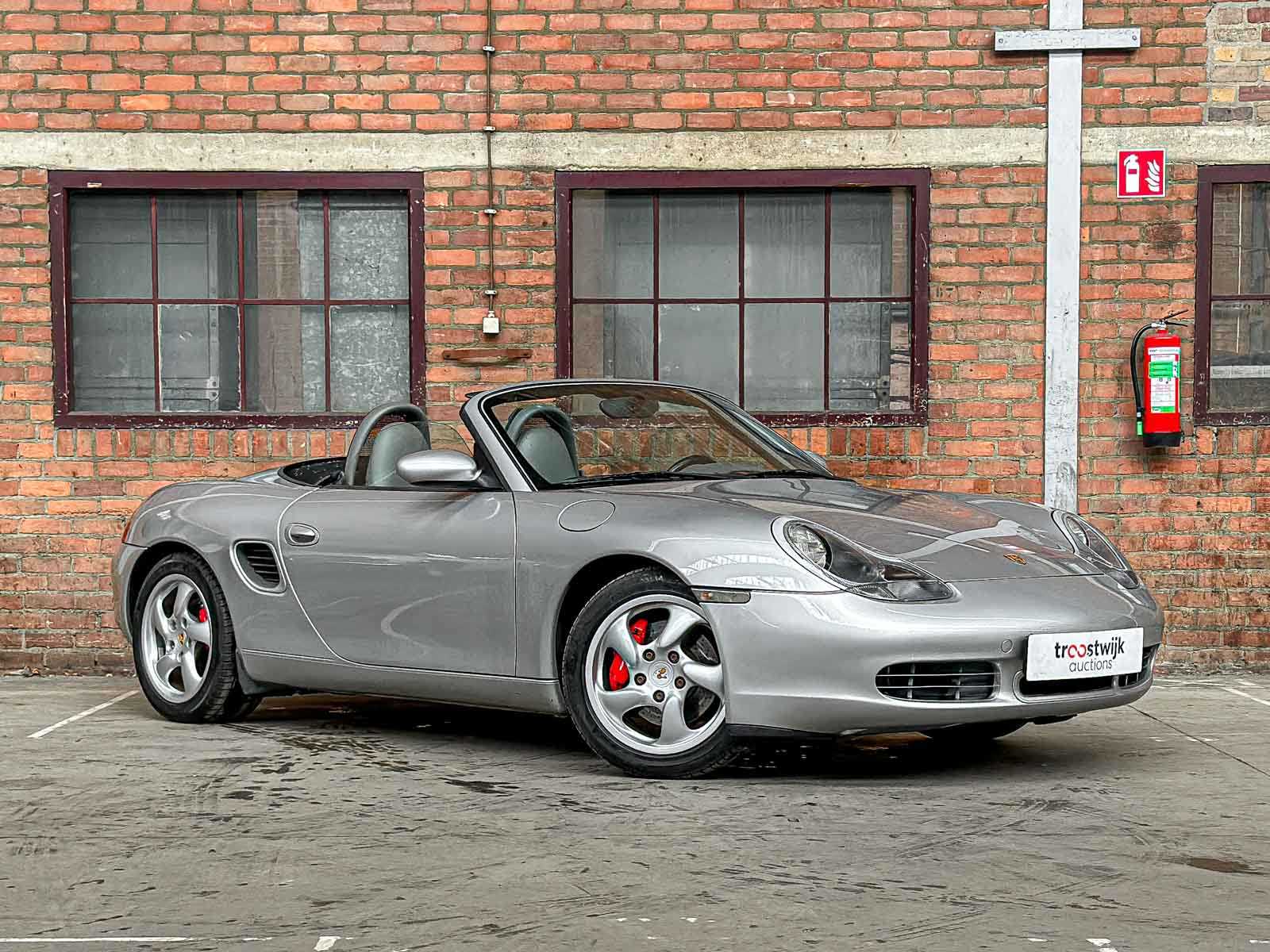 Porsche Boxster S 3.2 Tiptronic 248pk 2001, 62-XN-GK