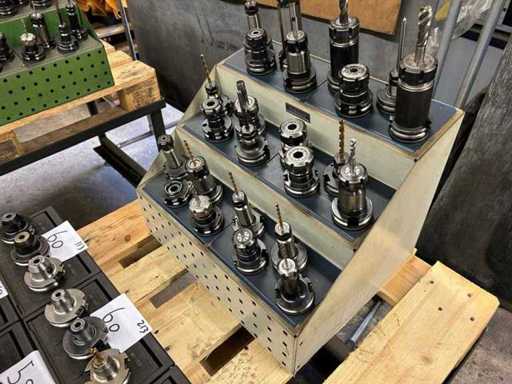 Fräsen von Werkzeugmaschinen (24x)