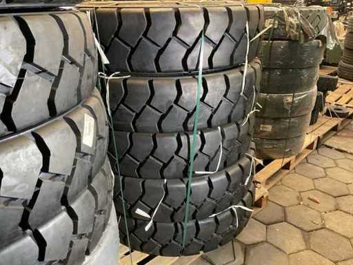 Wide-Wall Forklift Tire (5x)