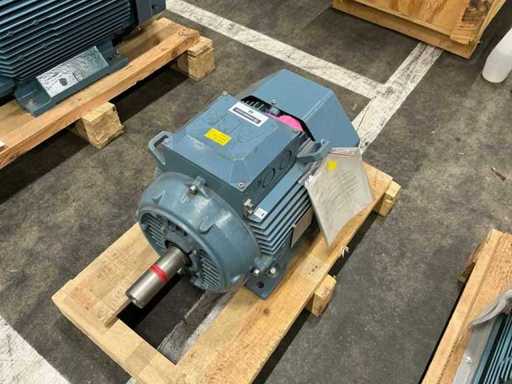 Moteur électrique ABB M3AA 160 MLA 2