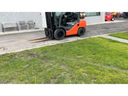 3b4121e8-ba57-472d-9bfa-9a7362ed7ef3.mp4