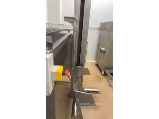 VID-20250329-WA0052.mp4