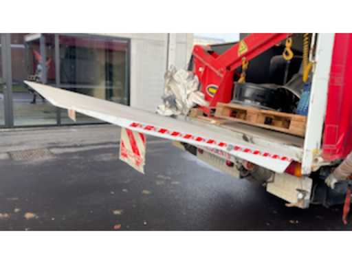 d6672521-3e28-476d-8916-02e67062d1f8.mp4