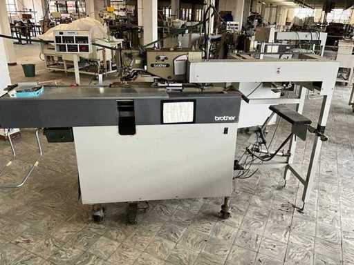 Brother BAS500 Knoopsgatenautomaat