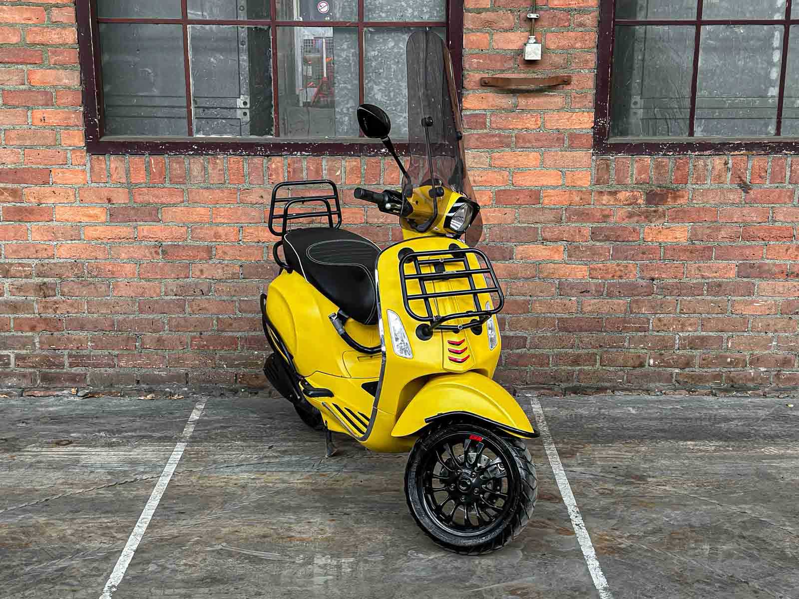 Piaggio Vespa Sprint 4T -CUSTOM- 2017, DKV-91-V Roller