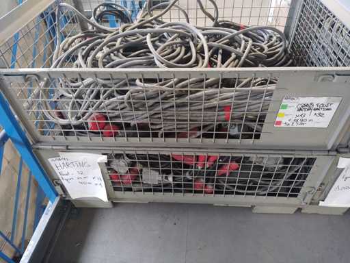 Verschiedene Kabel & Fackeln (70x)