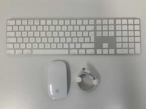Apple - Tastatură Magic QWERTZ (germană) cu tastatură numerică și mouse magic