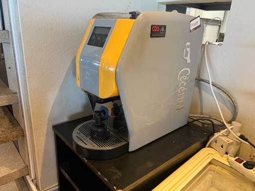 Cecemel - Aequator - Hot drinks vending machine