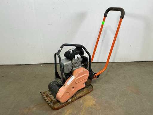 Compacteur de plaques Altrad Belle PCLX 320 2014 - 11 kN - essence