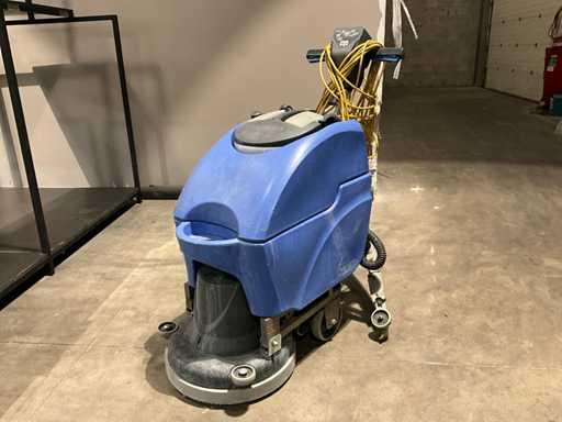 Pulitore per pavimenti Numatic TT 3450S