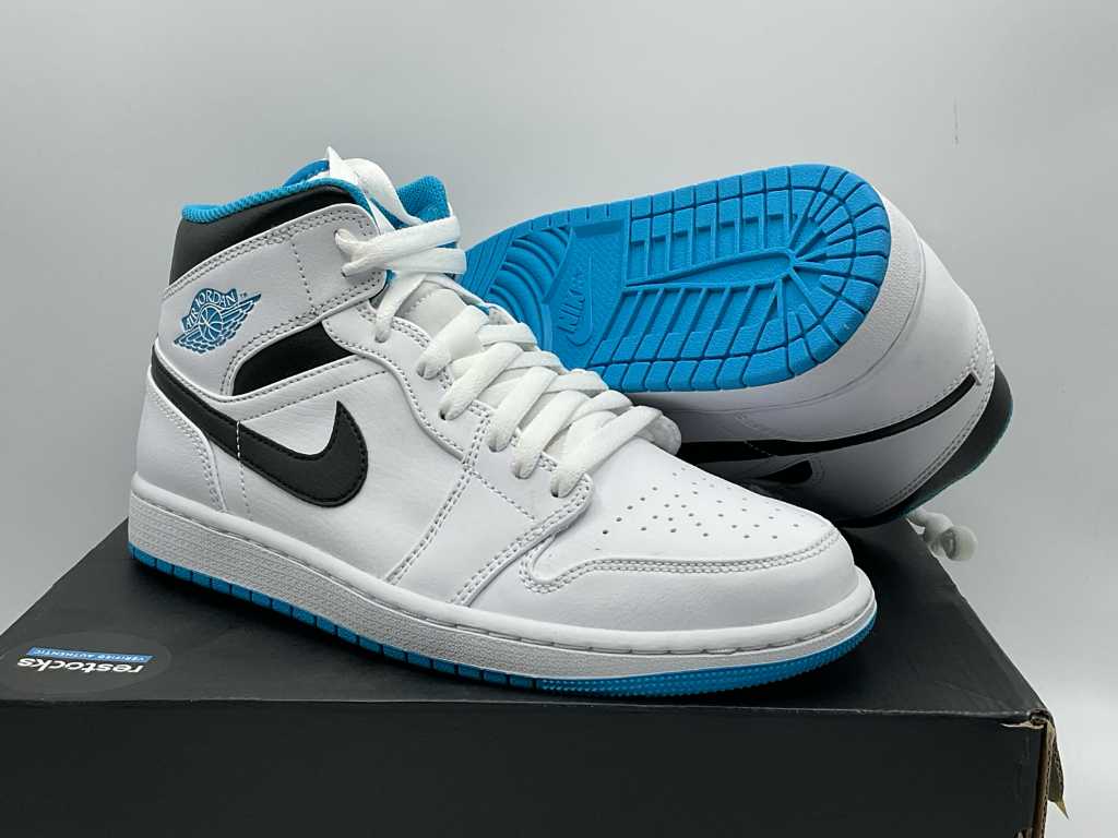 Nike Jordan 1 Mid Laser Blue Sneakers 41 Troostwijk Auctions