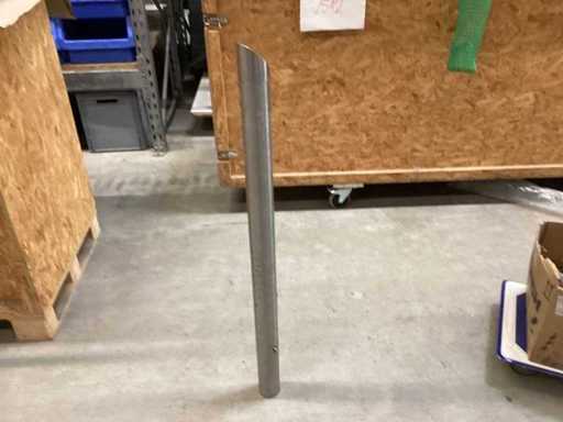 2 paaljes, roestvrijstalen baljen afsluitbaar, aarddop van hoge kwaliteit ca. 1 m hoog, sleutel, originele verpakking