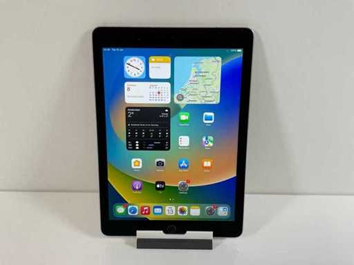 Apple iPad Pro 9.7 Inch - WiFi + Cellular - 128 GB - Space Gray