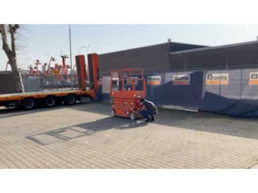 4a05033f-5d8d-42b9-b7b7-d846d5e2ccda.mp4