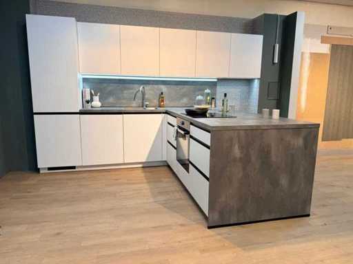 Nobilia - Showroomkeuken met Beko apparatuur