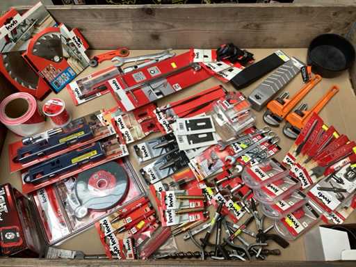 KWB mix lot vari utensili manuali