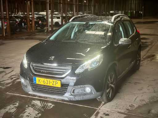 Peugeot 2008 1.2 PureTech Blue Lease Executive, K-631-ZP