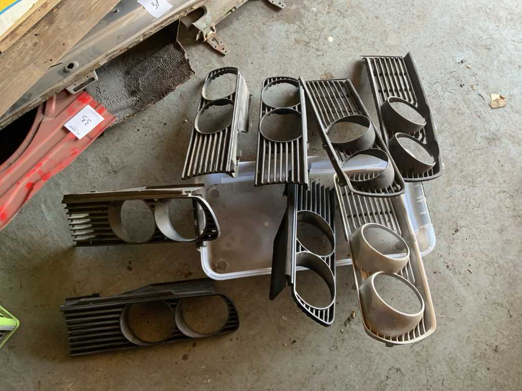 Different BMW Oldtimer grill (8x)