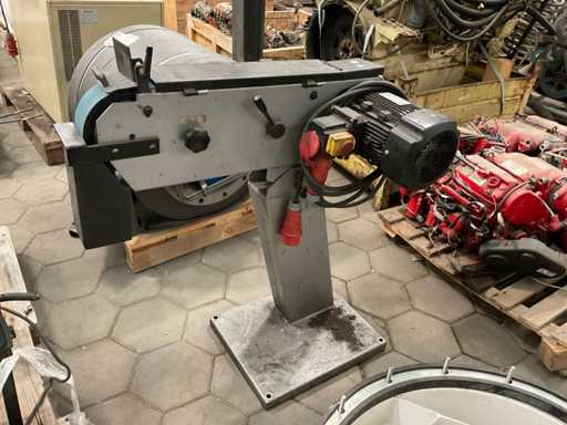 2006 TW Y100L-2 Belt Sander