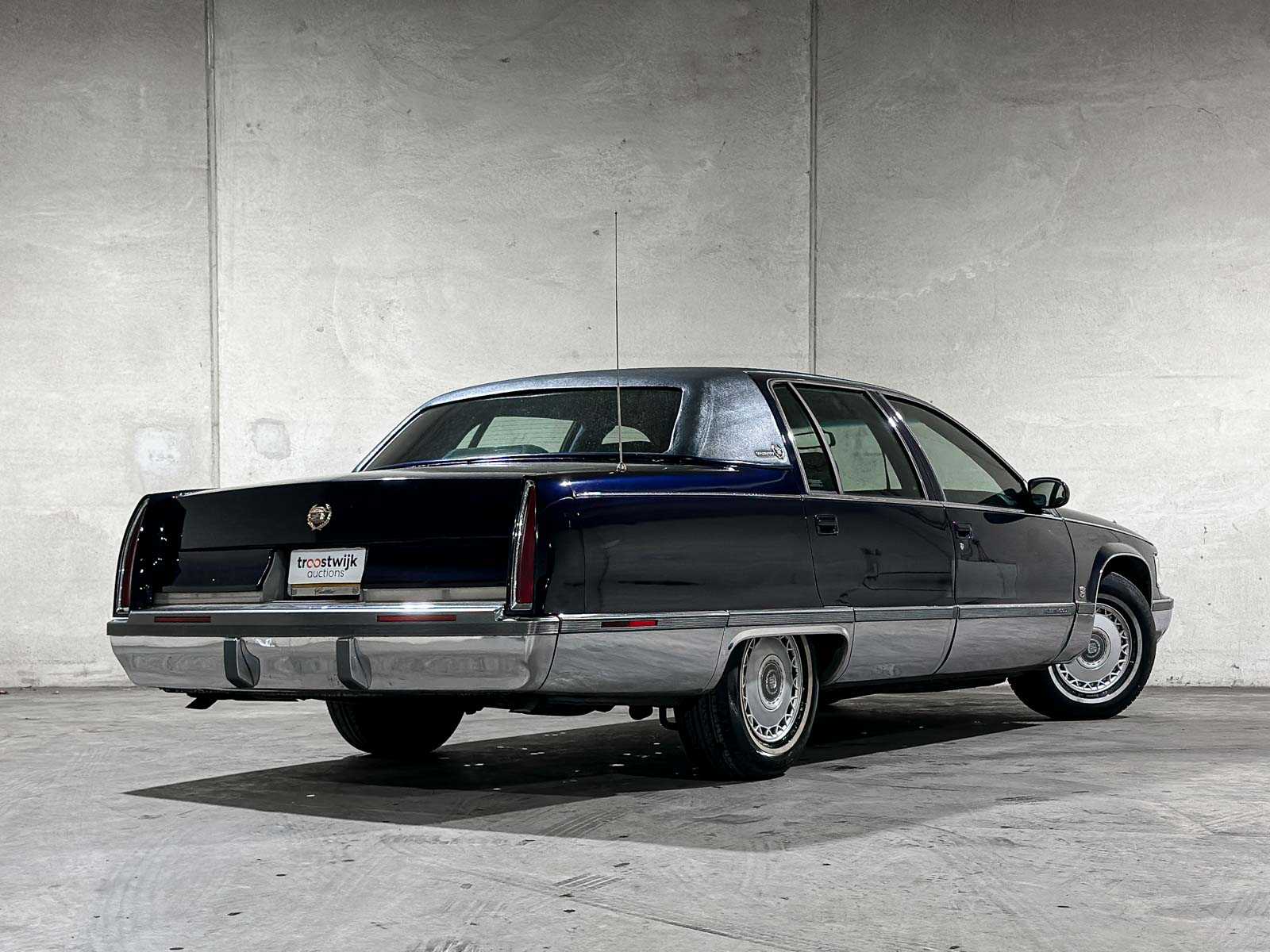 Cadillac Fleetwood Brougham 256pk 1995, G-578-KG