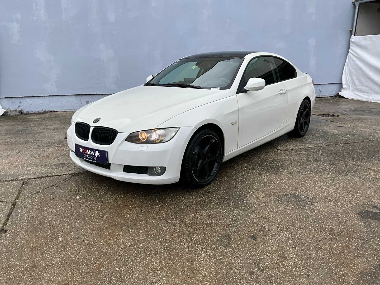 2009 BMW 320d Coupe E92 N47 Car