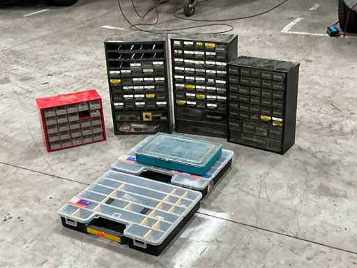 Szafy asortymentowe ró?ne (7x)