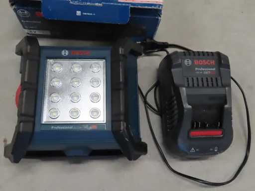 Bosch - GLI 18V 1200C - Lampada da costruzione a batteria
