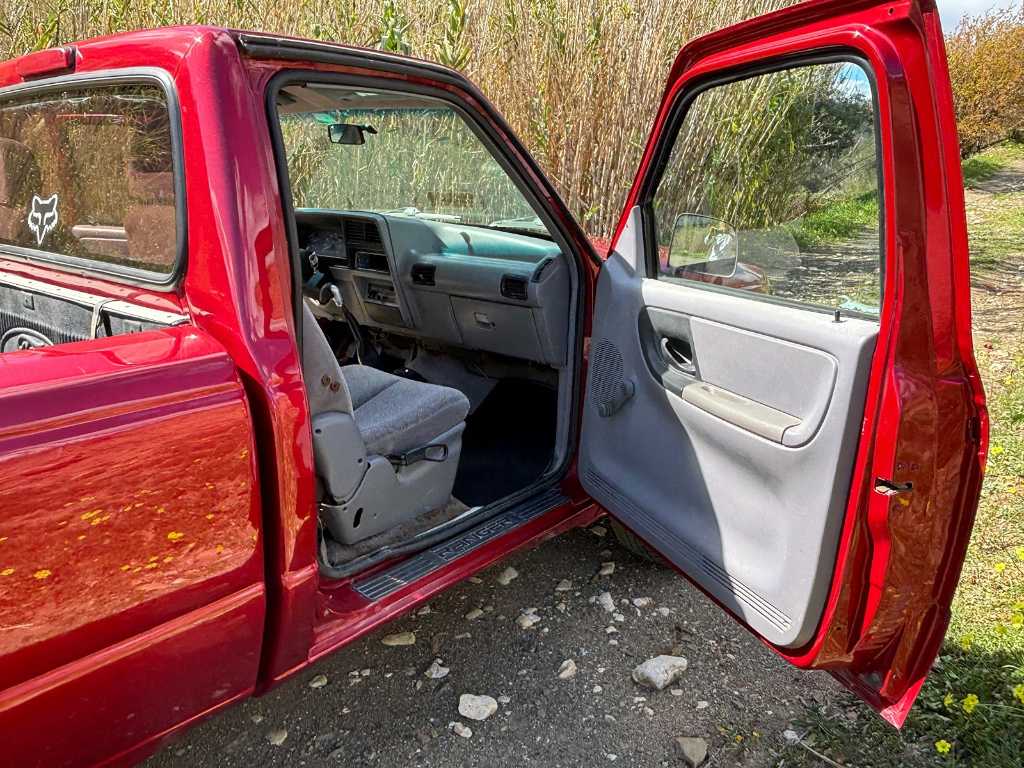 1993 ford deals ranger door panel