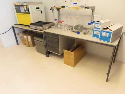 Work table (4x)