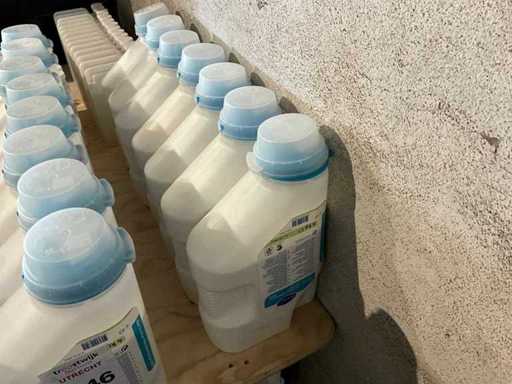 Diversey - Revoflow PRO micro - główny detergent (8x)