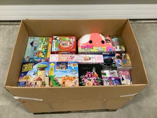 Speelgoed - O.a Lego, Star Wars en Pokemon