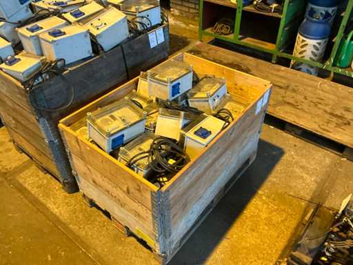 Bos Electric Switch Box (50x)