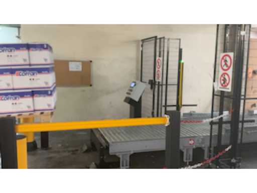 fc86fa83-0a12-4974-9a91-d915a0fb8aed.mp4