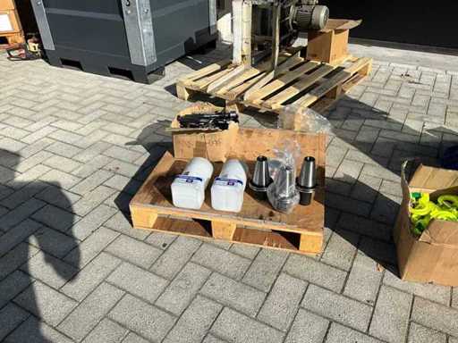 SK50 freeshouders + calibratietools - ongebruikt