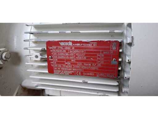 SEW-EURODRIVE geared motor Type: R87 DT90L-4BMG2 HR