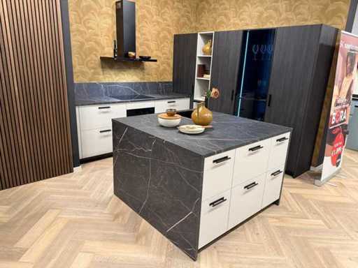 (Showroom) kitchens and appliances