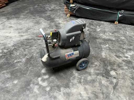 Ferm FCO-2050 Air Compressor