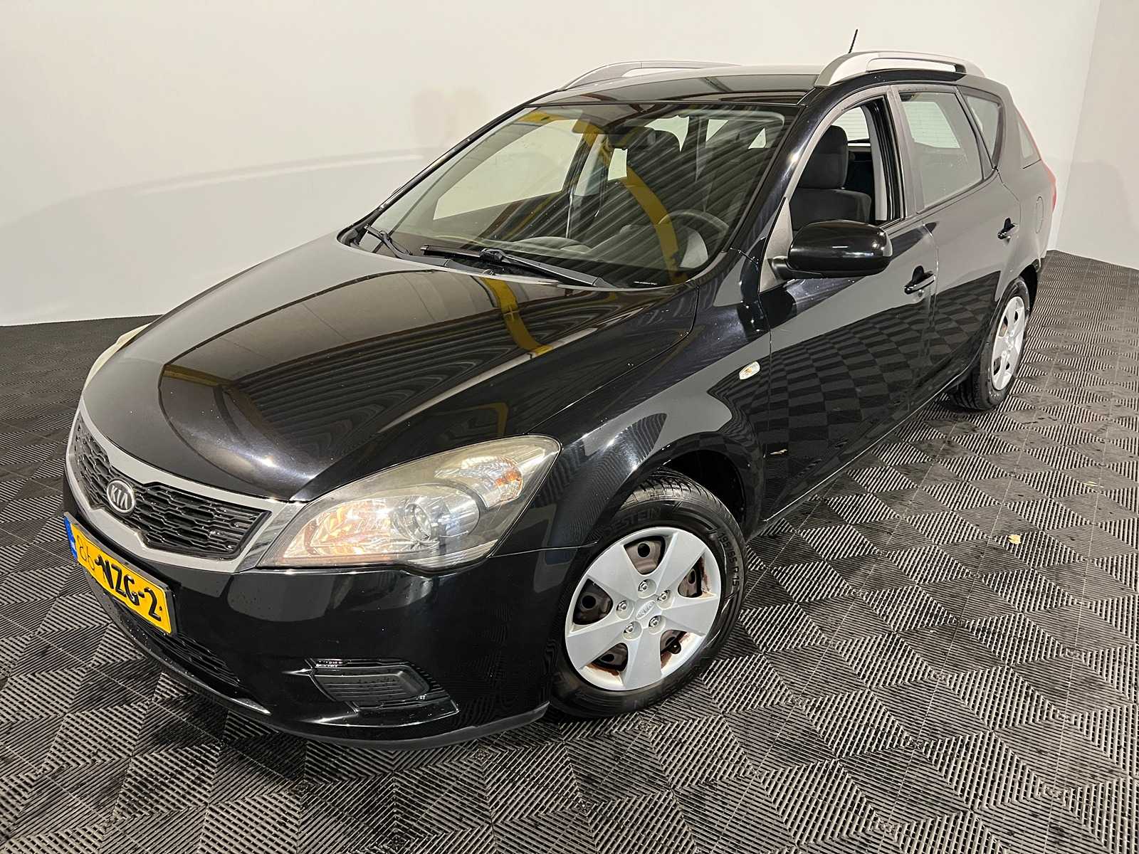 Kia cee’d 1.4 CVVT X-tra, 86-NZG-2