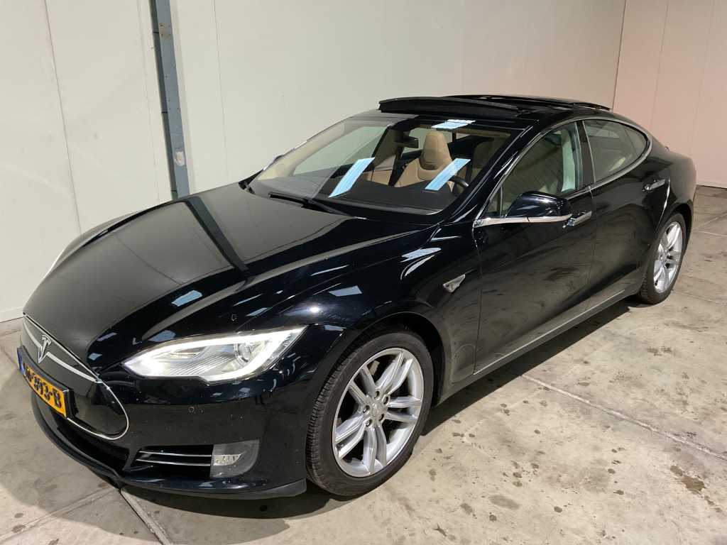 Tesla - Model S - p85 - free supercharging - 2013 | Troostwijk Auctions