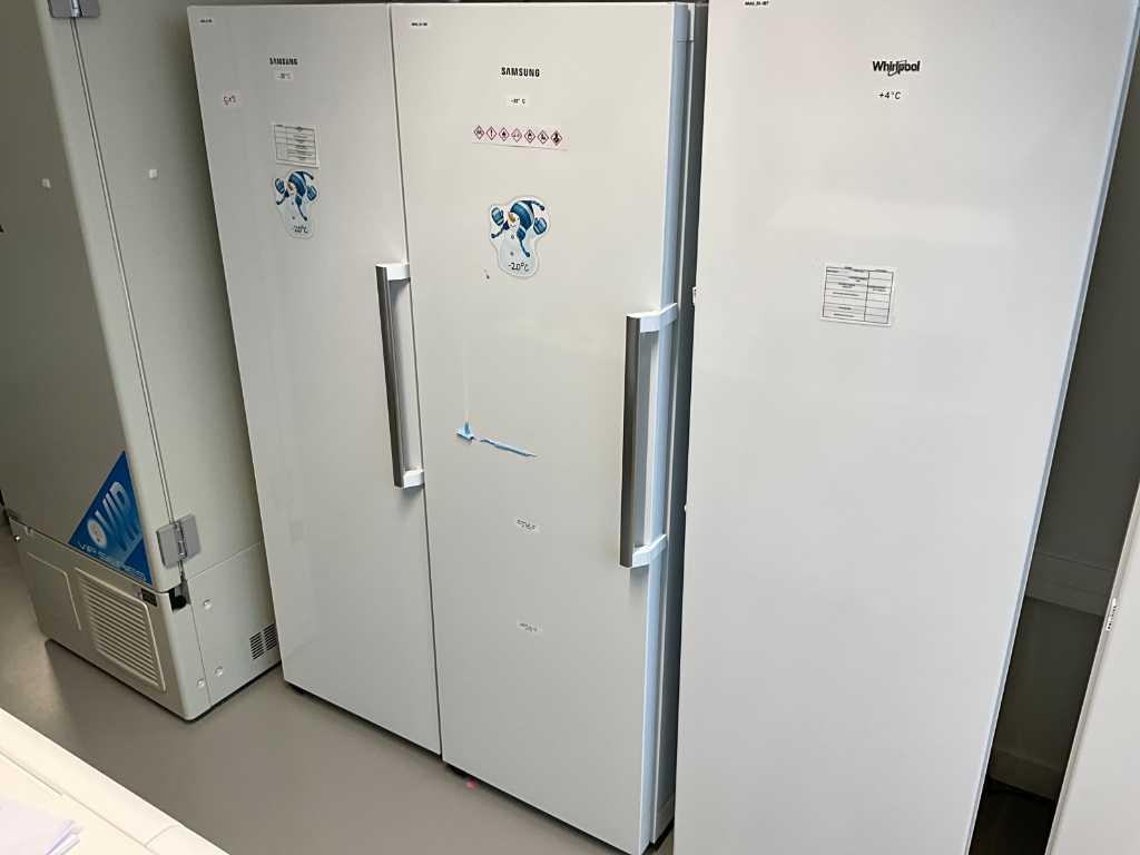 Samsung RZ32M7000WW Lab Refrigerator