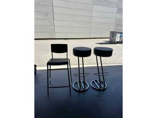 Chair (3x)