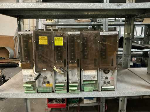 Indramatregler und Num Steuerungsteile