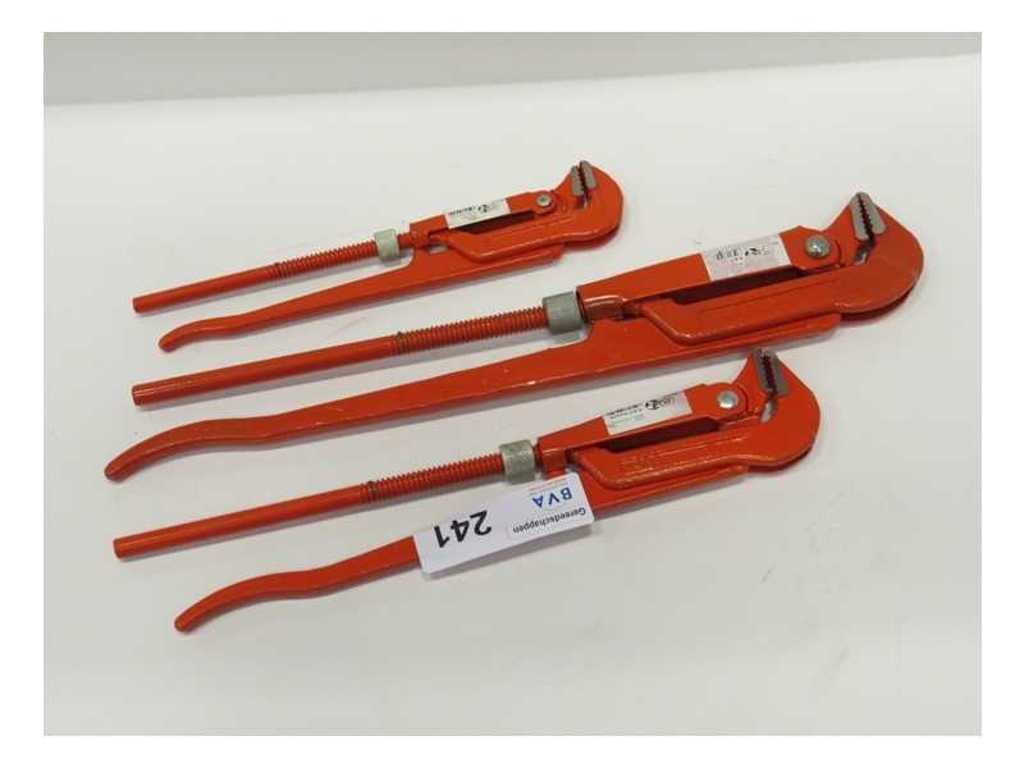 Pipe wrenches (3x)