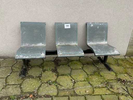 Metal bench (3x)