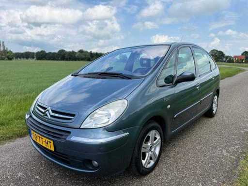 Citroën - 2007 - Xsara Picasso - 2.0i-16V Caractère - 90-TT-HT