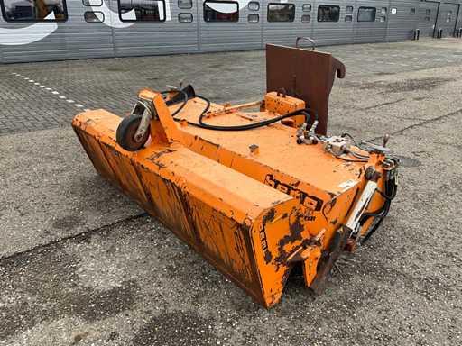 2000 Bema 35 Dual Veegmachine