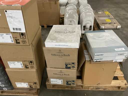 Villeroy&Boch Omnia Targa Toilet Seat (11x)