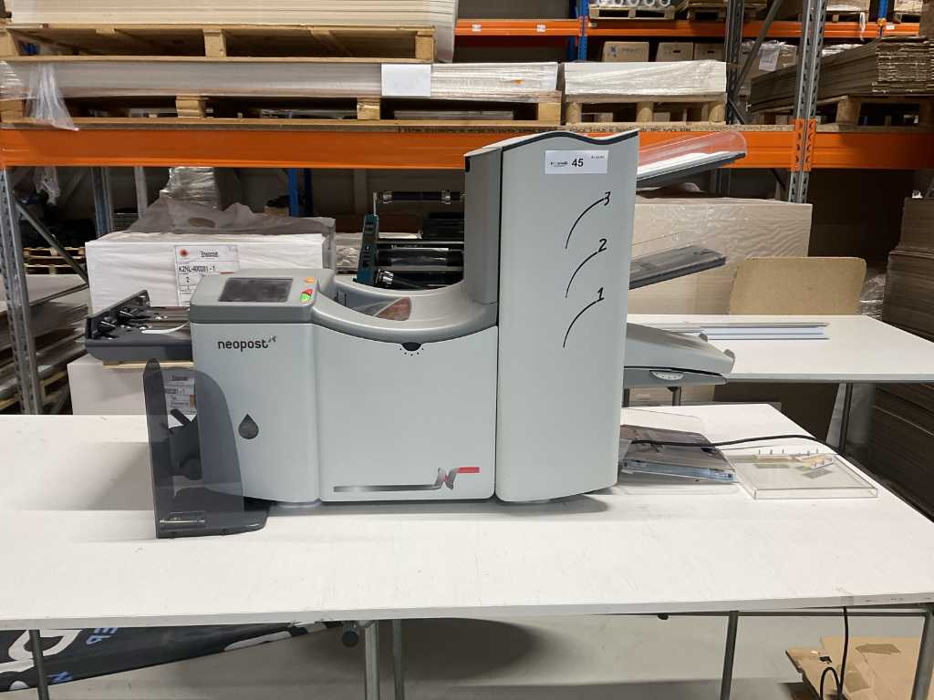 Neopost DS-70 Folding Machine