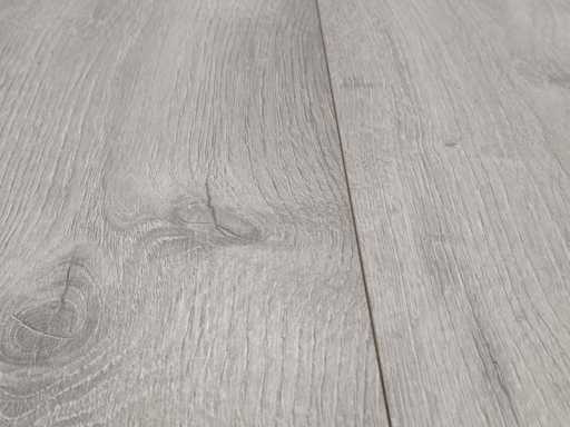 122 m2 Laminate plank - 1383 x 193 x 8 mm
