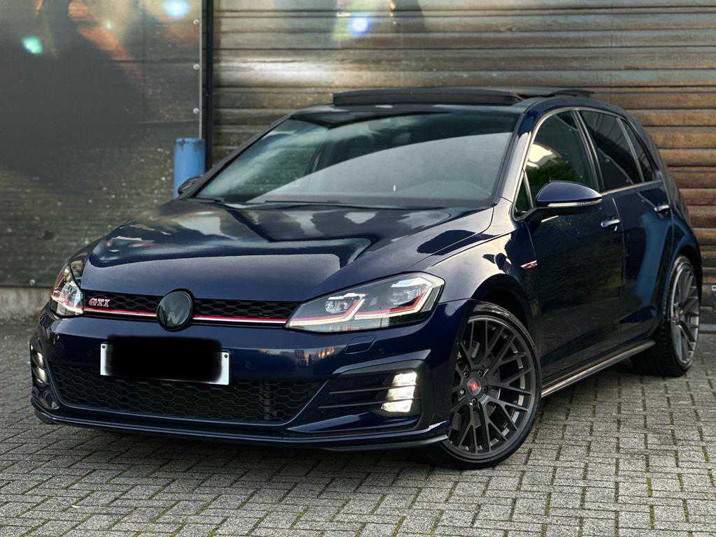 Volkswagen Golf Full option, 2017